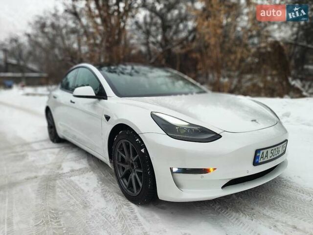 Тесла Модель 3, об'ємом двигуна 0 л та пробігом 111 тис. км за 16900 $, фото 1 на Automoto.ua