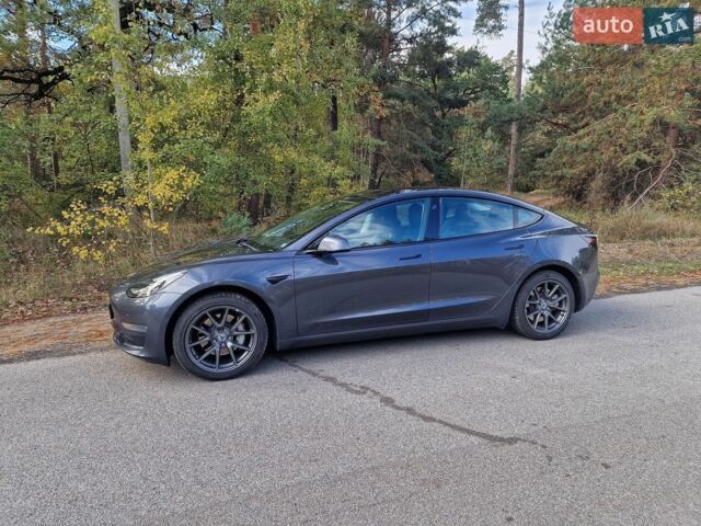 Тесла Модель 3, объемом двигателя 0 л и пробегом 85 тыс. км за 18800 $, фото 1 на Automoto.ua