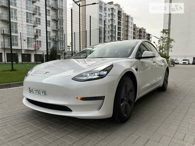 Тесла Модель 3, об'ємом двигуна 0 л та пробігом 15 тис. км за 28500 $, фото 1 на Automoto.ua