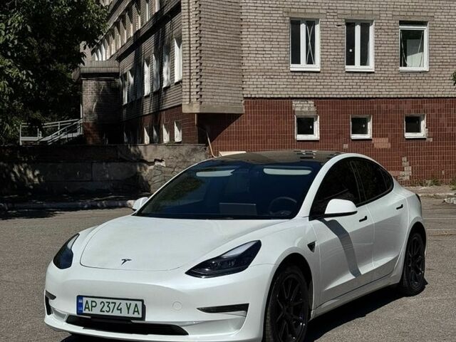 Тесла Модель 3, объемом двигателя 0 л и пробегом 60 тыс. км за 18500 $, фото 1 на Automoto.ua