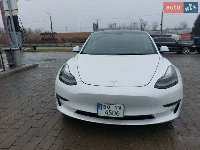 Тесла Модель 3, объемом двигателя 0 л и пробегом 26 тыс. км за 19700 $, фото 1 на Automoto.ua