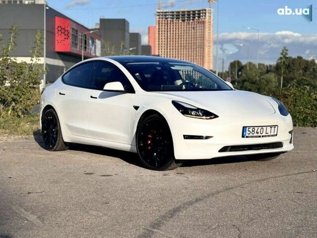 Тесла Модель 3, объемом двигателя 0 л и пробегом 69 тыс. км за 24999 $, фото 1 на Automoto.ua