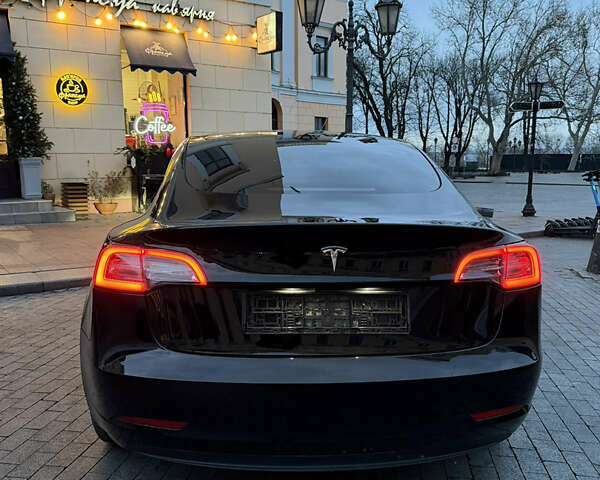 Тесла Модель 3, объемом двигателя 0 л и пробегом 37 тыс. км за 21100 $, фото 1 на Automoto.ua