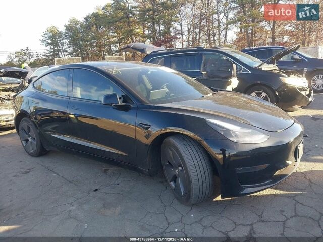 Тесла Модель 3, об'ємом двигуна 0 л та пробігом 42 тис. км за 15500 $, фото 1 на Automoto.ua
