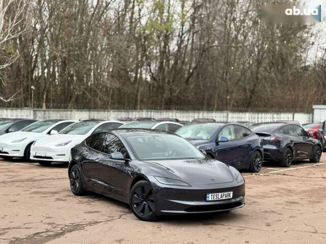 Тесла Модель 3, объемом двигателя 0 л и пробегом 12 тыс. км за 31999 $, фото 1 на Automoto.ua