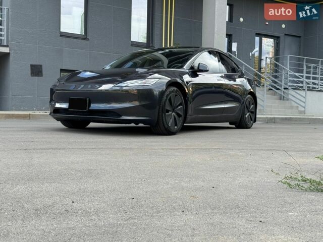 Тесла Модель 3, объемом двигателя 0 л и пробегом 81 тыс. км за 23700 $, фото 1 на Automoto.ua