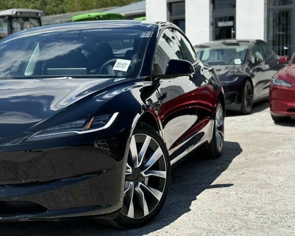 Тесла Модель 3, объемом двигателя 0 л и пробегом 1 тыс. км за 28600 $, фото 1 на Automoto.ua