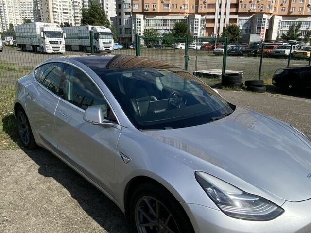 Сірий Тесла Модель 3, об'ємом двигуна 0 л та пробігом 250 тис. км за 15156 $, фото 1 на Automoto.ua