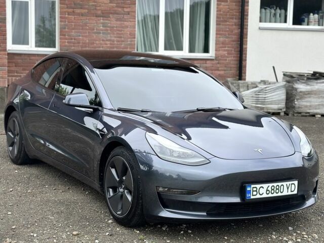 Сірий Тесла Модель 3, об'ємом двигуна 0 л та пробігом 48 тис. км за 18500 $, фото 1 на Automoto.ua