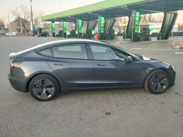 Сірий Тесла Модель 3, об'ємом двигуна 0 л та пробігом 55 тис. км за 21500 $, фото 1 на Automoto.ua