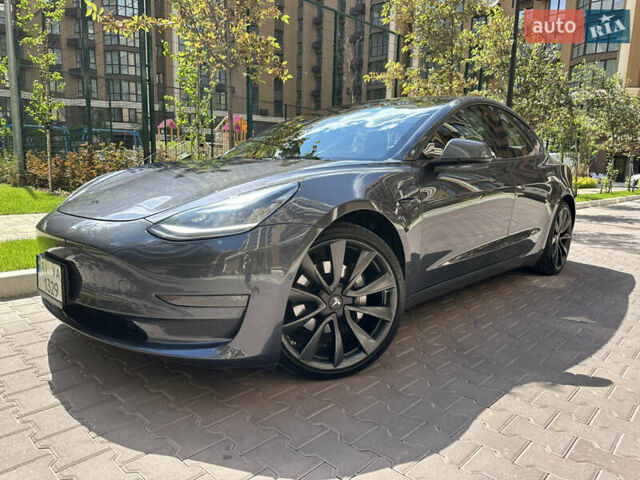 Серый Тесла Модель 3, объемом двигателя 0 л и пробегом 90 тыс. км за 17600 $, фото 1 на Automoto.ua
