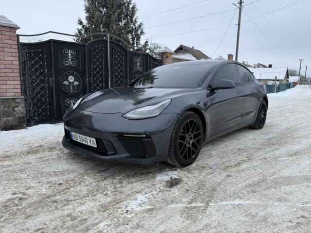 Сірий Тесла Модель 3, об'ємом двигуна 0 л та пробігом 194 тис. км за 16500 $, фото 1 на Automoto.ua