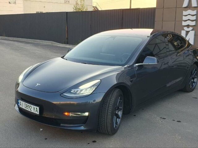 Сірий Тесла Модель 3, об'ємом двигуна 0 л та пробігом 63 тис. км за 25999 $, фото 1 на Automoto.ua