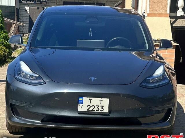 Сірий Тесла Модель 3, об'ємом двигуна 0.23 л та пробігом 103 тис. км за 17500 $, фото 1 на Automoto.ua
