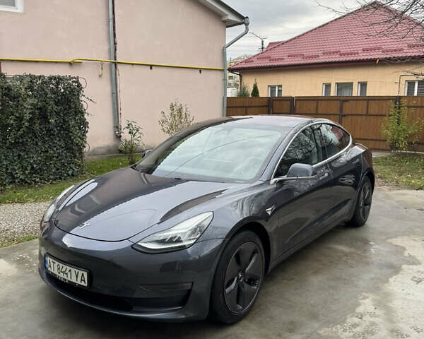 Сірий Тесла Модель 3, об'ємом двигуна 0 л та пробігом 109 тис. км за 16900 $, фото 1 на Automoto.ua