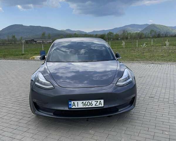 Сірий Тесла Модель 3, об'ємом двигуна 0 л та пробігом 74 тис. км за 28000 $, фото 1 на Automoto.ua