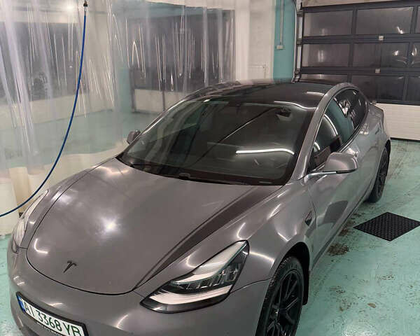 Сірий Тесла Модель 3, об'ємом двигуна 0 л та пробігом 210 тис. км за 13000 $, фото 1 на Automoto.ua