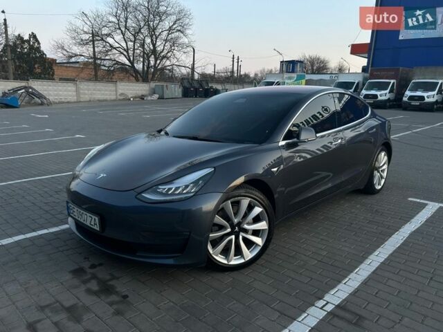 Сірий Тесла Модель 3, об'ємом двигуна 0 л та пробігом 130 тис. км за 14200 $, фото 1 на Automoto.ua