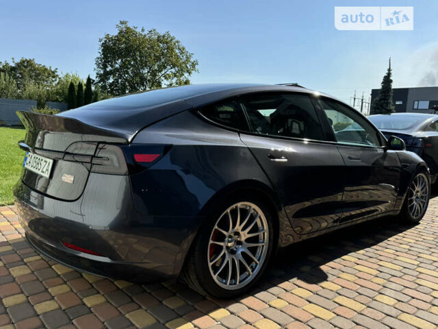 Серый Тесла Модель 3, объемом двигателя 0 л и пробегом 22 тыс. км за 23000 $, фото 1 на Automoto.ua