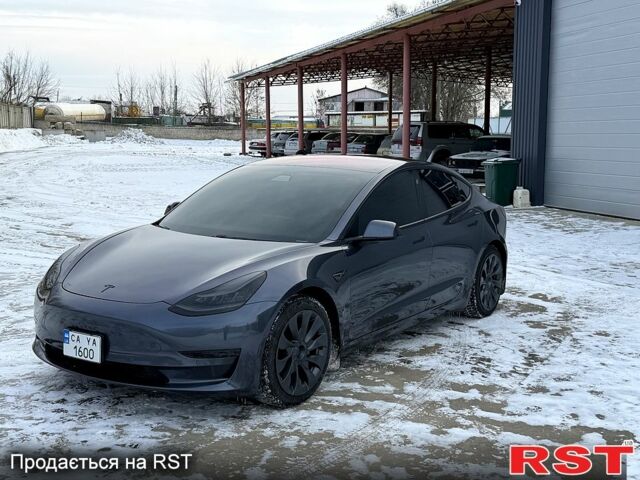 Сірий Тесла Модель 3, об'ємом двигуна 0 л та пробігом 160 тис. км за 17000 $, фото 1 на Automoto.ua