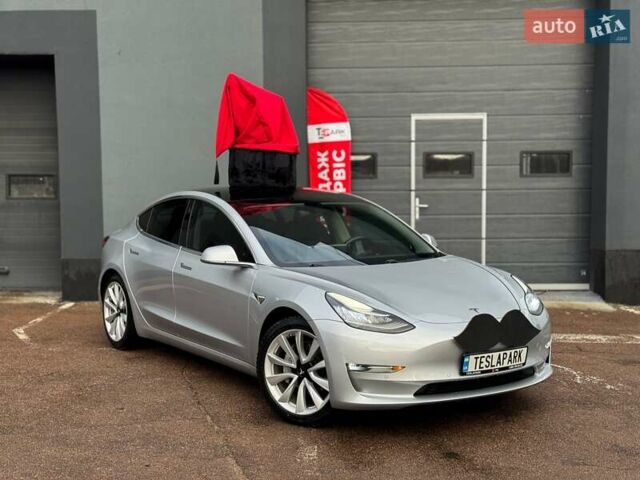 Сірий Тесла Модель 3, об'ємом двигуна 0 л та пробігом 140 тис. км за 17999 $, фото 1 на Automoto.ua