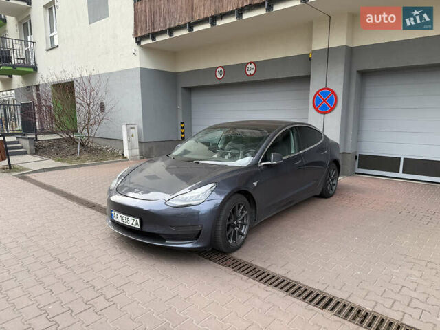 Сірий Тесла Модель 3, об'ємом двигуна 0 л та пробігом 184 тис. км за 16500 $, фото 1 на Automoto.ua