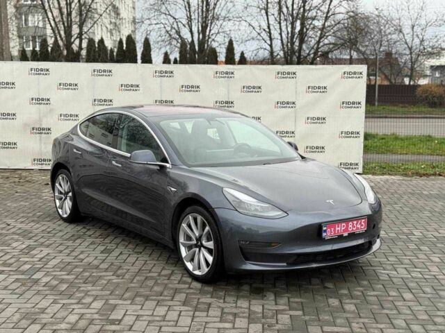 Сірий Тесла Модель 3, об'ємом двигуна 0 л та пробігом 170 тис. км за 12900 $, фото 1 на Automoto.ua
