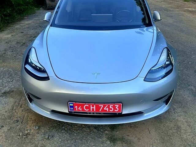 Сірий Тесла Модель 3, об'ємом двигуна 0.2 л та пробігом 189 тис. км за 17500 $, фото 1 на Automoto.ua