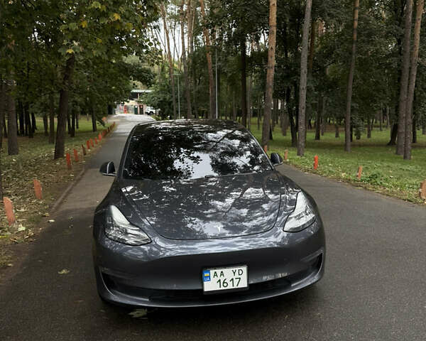 Сірий Тесла Модель 3, об'ємом двигуна 0 л та пробігом 200 тис. км за 16500 $, фото 1 на Automoto.ua