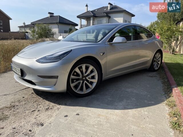 Сірий Тесла Модель 3, об'ємом двигуна 0 л та пробігом 73 тис. км за 16000 $, фото 1 на Automoto.ua