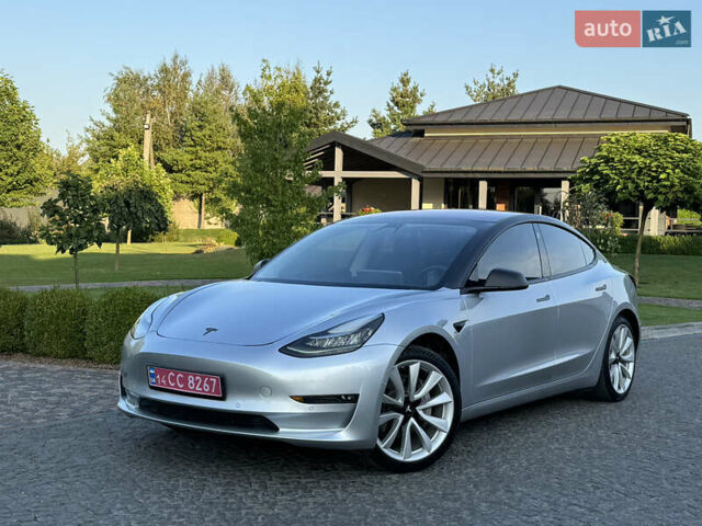 Серый Тесла Модель 3, объемом двигателя 0 л и пробегом 84 тыс. км за 17400 $, фото 1 на Automoto.ua