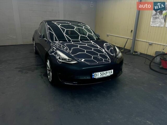 Сірий Тесла Модель 3, об'ємом двигуна 0 л та пробігом 163 тис. км за 15900 $, фото 1 на Automoto.ua