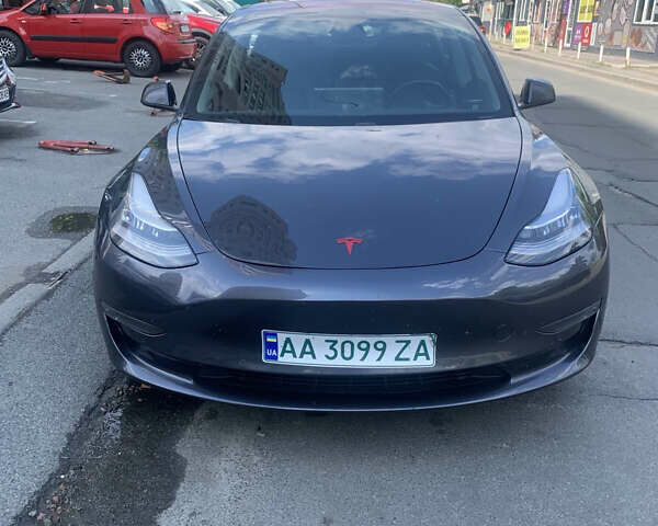 Сірий Тесла Модель 3, об'ємом двигуна 0 л та пробігом 140 тис. км за 18499 $, фото 1 на Automoto.ua