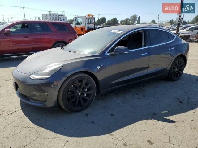 Сірий Тесла Модель 3, об'ємом двигуна 0 л та пробігом 165 тис. км за 5700 $, фото 1 на Automoto.ua