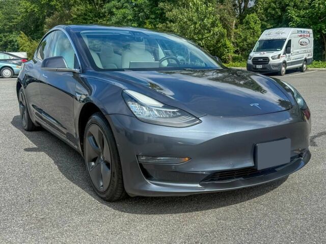 Сірий Тесла Модель 3, об'ємом двигуна 0 л та пробігом 26 тис. км за 7983 $, фото 1 на Automoto.ua