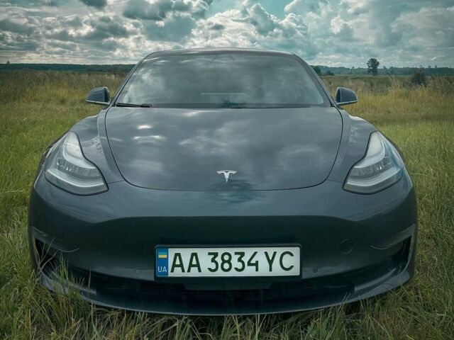 Сірий Тесла Модель 3, об'ємом двигуна 0 л та пробігом 48 тис. км за 17000 $, фото 1 на Automoto.ua