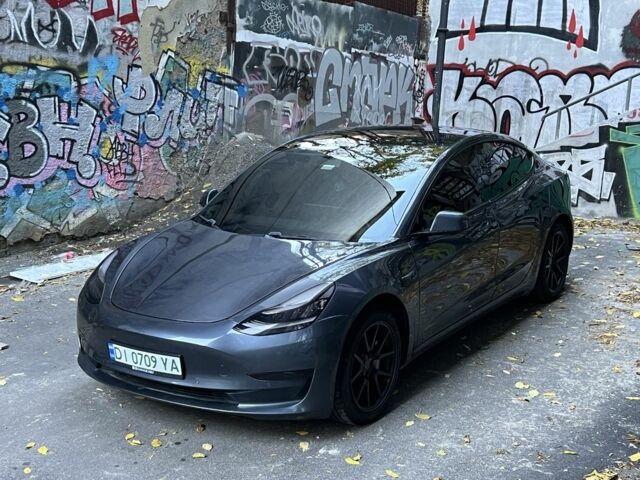 Сірий Тесла Модель 3, об'ємом двигуна 0 л та пробігом 139 тис. км за 319 $, фото 1 на Automoto.ua