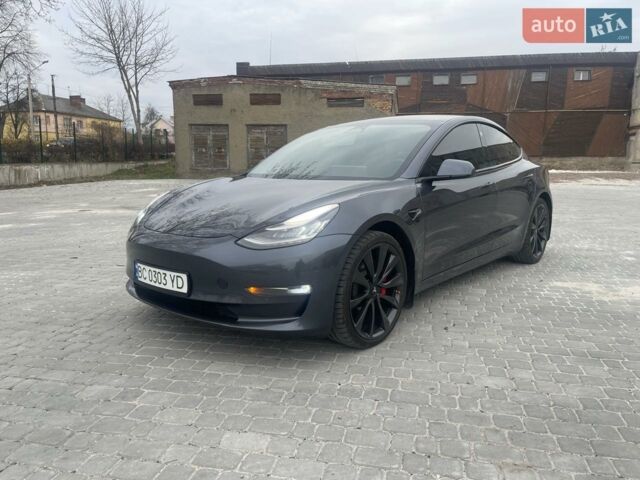 Сірий Тесла Модель 3, об'ємом двигуна 0 л та пробігом 171 тис. км за 18500 $, фото 1 на Automoto.ua