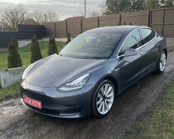 Серый Тесла Модель 3, объемом двигателя 0 л и пробегом 77 тыс. км за 16200 $, фото 1 на Automoto.ua