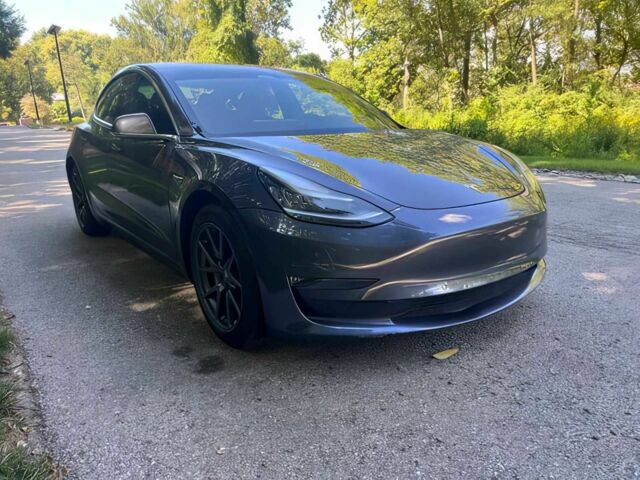 Сірий Тесла Модель 3, об'ємом двигуна 0 л та пробігом 42 тис. км за 8750 $, фото 1 на Automoto.ua