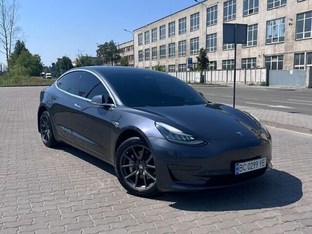 Сірий Тесла Модель 3, об'ємом двигуна 0 л та пробігом 115 тис. км за 16300 $, фото 1 на Automoto.ua