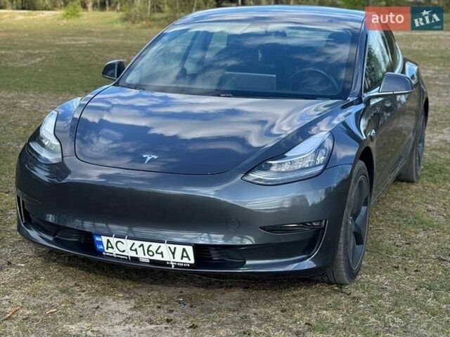 Серый Тесла Модель 3, объемом двигателя 0 л и пробегом 222 тыс. км за 13300 $, фото 1 на Automoto.ua