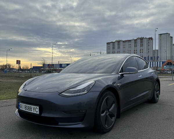 Сірий Тесла Модель 3, об'ємом двигуна 0 л та пробігом 90 тис. км за 23500 $, фото 1 на Automoto.ua