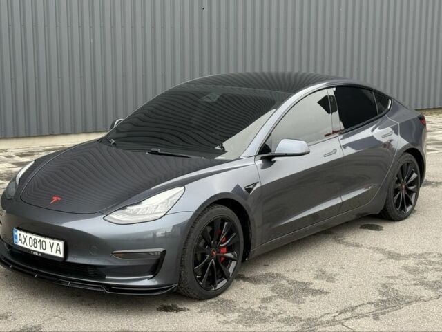 Сірий Тесла Модель 3, об'ємом двигуна 0 л та пробігом 63 тис. км за 21500 $, фото 1 на Automoto.ua
