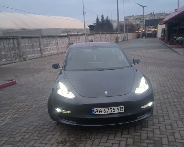 Сірий Тесла Модель 3, об'ємом двигуна 0 л та пробігом 140 тис. км за 17500 $, фото 1 на Automoto.ua