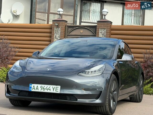 Сірий Тесла Модель 3, об'ємом двигуна 0 л та пробігом 77 тис. км за 16800 $, фото 1 на Automoto.ua