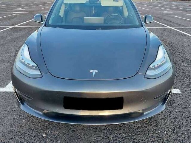 Сірий Тесла Модель 3, об'ємом двигуна 0 л та пробігом 43 тис. км за 13000 $, фото 1 на Automoto.ua