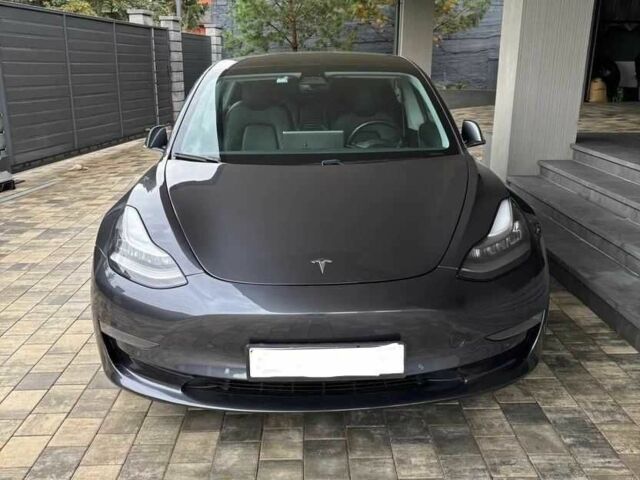 Сірий Тесла Модель 3, об'ємом двигуна 0 л та пробігом 58 тис. км за 18000 $, фото 1 на Automoto.ua