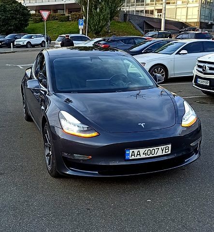 Сірий Тесла Модель 3, об'ємом двигуна 0.19 л та пробігом 152 тис. км за 19400 $, фото 1 на Automoto.ua