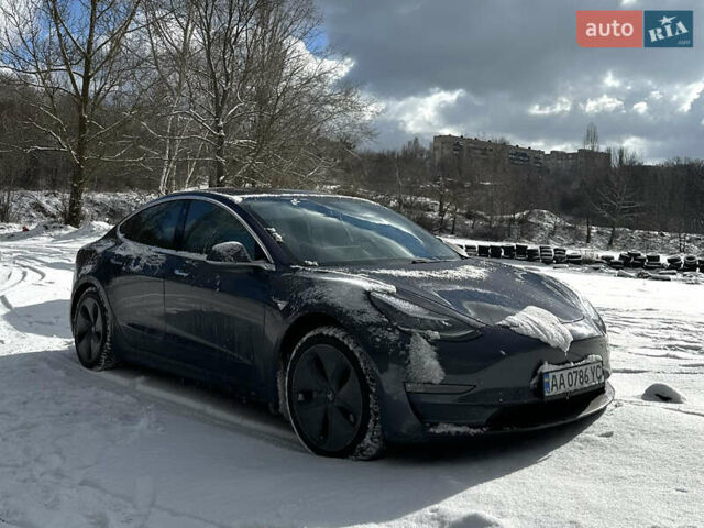 Сірий Тесла Модель 3, об'ємом двигуна 0 л та пробігом 82 тис. км за 21000 $, фото 1 на Automoto.ua